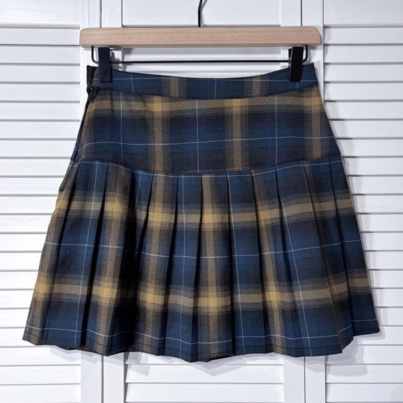 Dickies plaid mini skirt - Picture 2 of 3